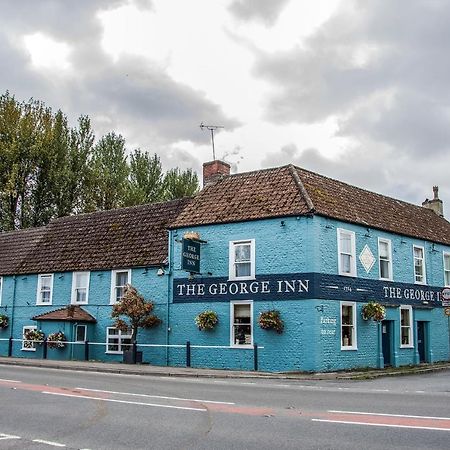 The George Inn Warminster Dış mekan fotoğraf