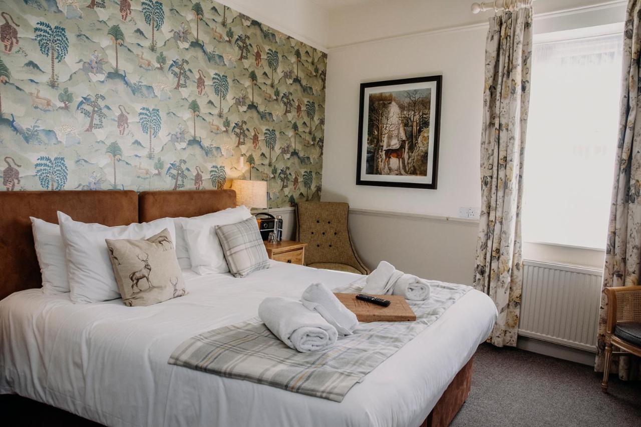 The George Inn Warminster Dış mekan fotoğraf